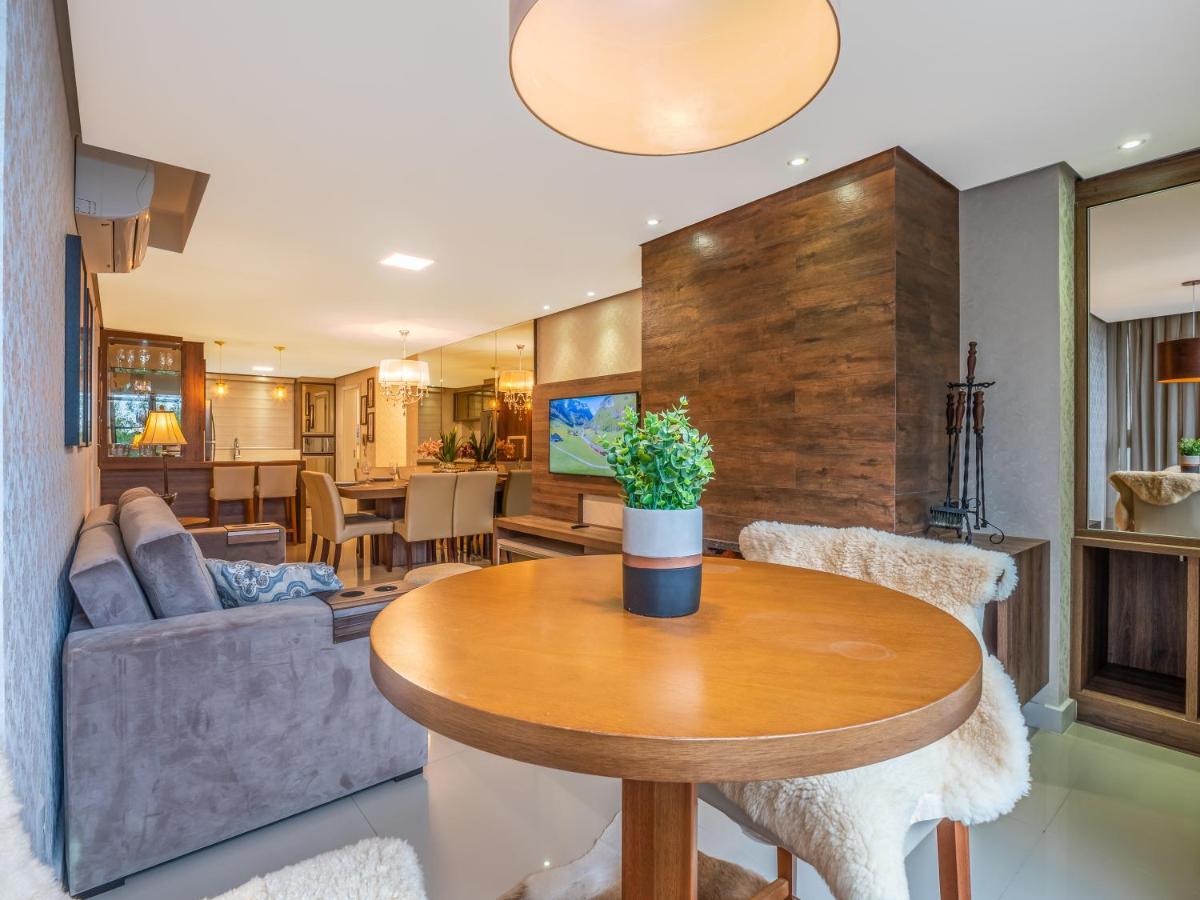 Apartamento 2 Suite, 1 Em Meio A Mata Araucaria A 1,5 Km Centro, Altos De *
