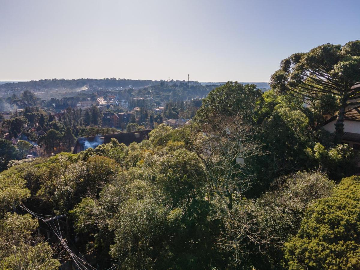 2 Suite, 1 Em Meio A Mata Araucaria A 1,5 Km Centro, Altos De * Gramado