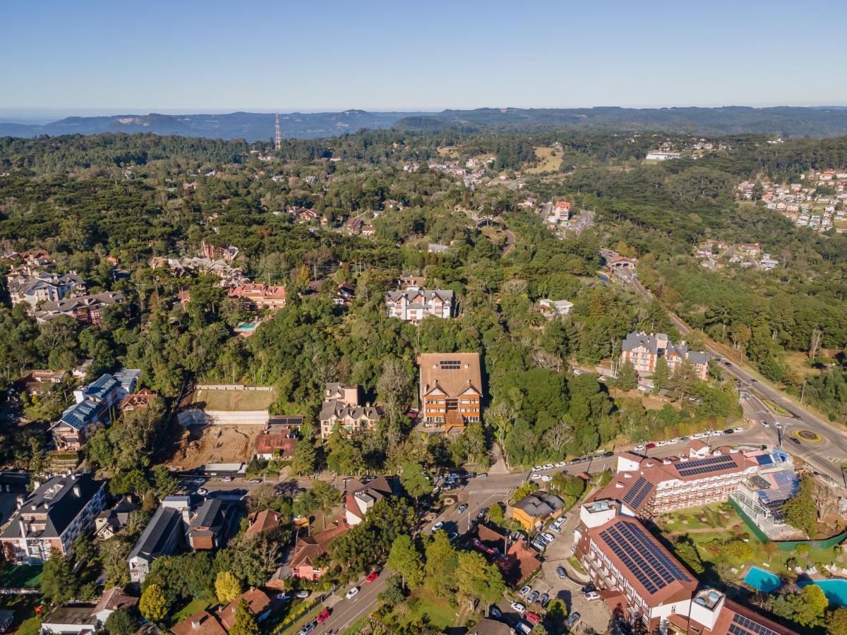 2 Suite, 1 Em Meio A Mata Araucaria A 1,5 Km Centro, Altos De Apartamento *